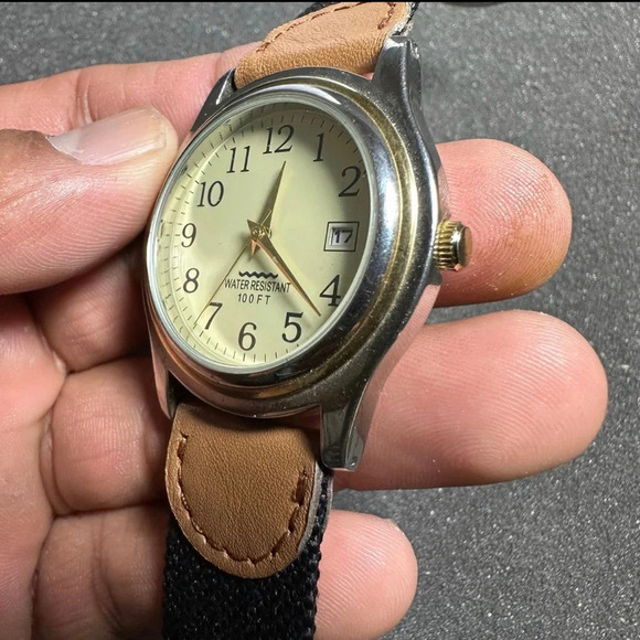Mens silver tone quartz date just watch beige dial working canvas strap - Picture 2 of 7